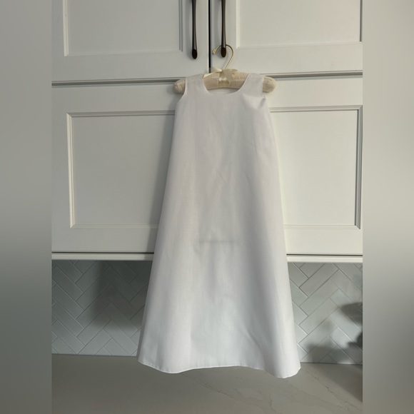 NWOT beautiful Christening gown - Picture 6 of 9